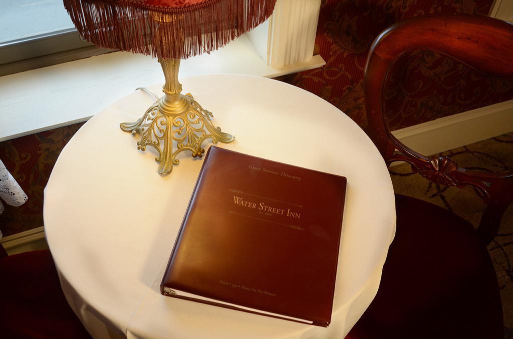 Water Street Inn Стиллуотер Номер фото